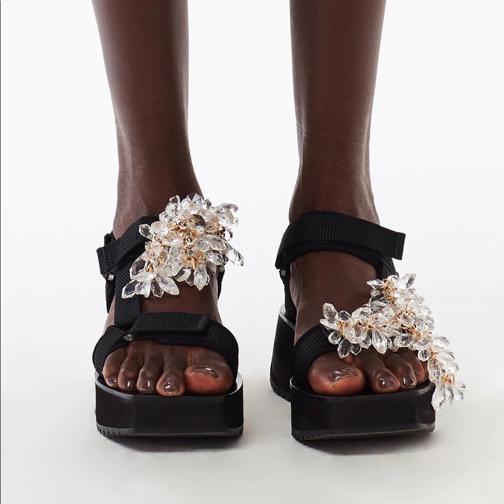 American Eagle Outfitters Black Sandals with Crystal Embellishments